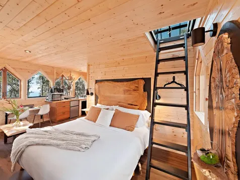 92-2120 Palm Parkway Ocean View HI 96737