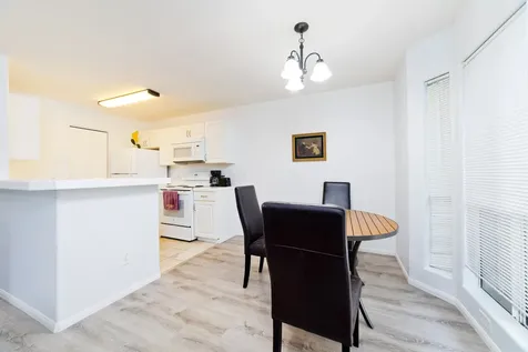 75-6081 Alii Drive Kailua-kona HI 96740