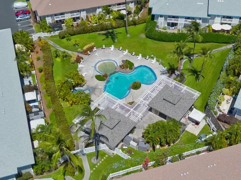 75-6081 Alii Drive Kailua-kona HI 96740