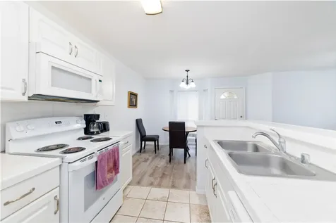 75-6081 Alii Drive Kailua-kona HI 96740