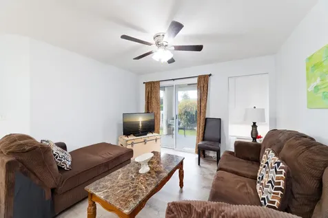 75-6081 Alii Drive Kailua-kona HI 96740