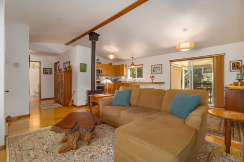 99-7814 Kapoha Place Volcano HI 96785