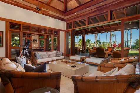 68-1028 Honokaope Place Kamuela HI 96743