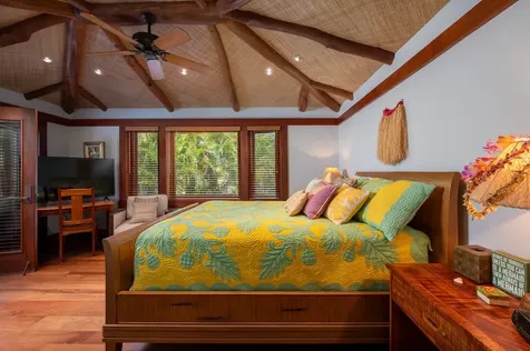 68-1028 Honokaope Place Kamuela HI 96743