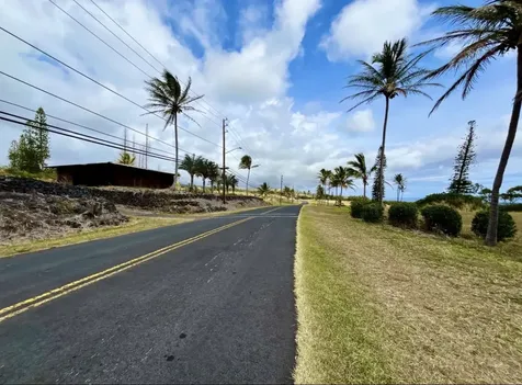 Kaulua Street Naalehu HI 96772