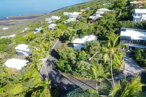 87-435 Kaohe Road Captain Cook HI 96704