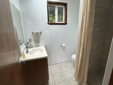 53-4214-A Akoni Pule Highway Kapaau HI 96755