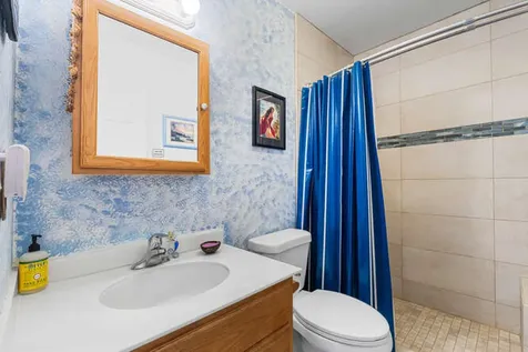 75-5888 Alii Drive Kailua-kona HI 96740