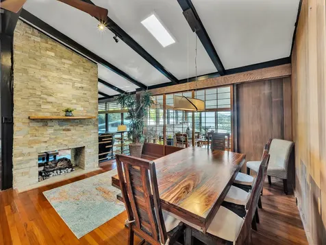 1403 Wailuku Drive Hilo HI 96720