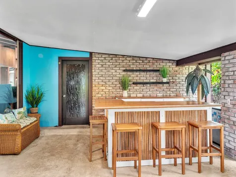 1403 Wailuku Drive Hilo HI 96720