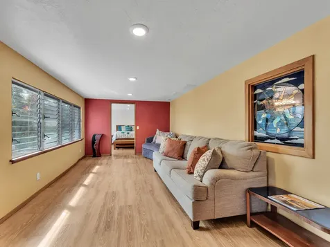 1403 Wailuku Drive Hilo HI 96720