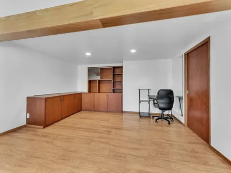 1403 Wailuku Drive Hilo HI 96720