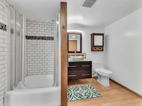 1403 Wailuku Drive Hilo HI 96720