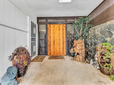 1403 Wailuku Drive Hilo HI 96720