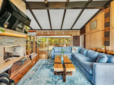 1403 Wailuku Drive Hilo HI 96720