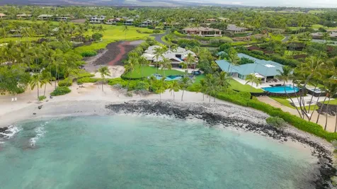 68-1029 Pauoa Way Kamuela HI 96743