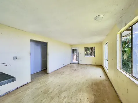 83-5586 Hawaii Belt Road Captain Cook HI 96704