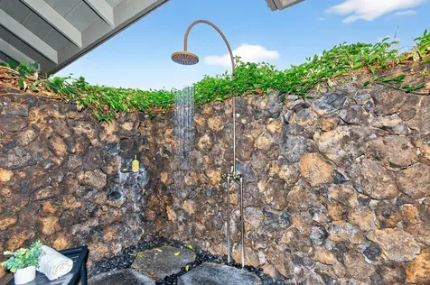 69-9259 Ainamalu Street Waikoloa HI 96738