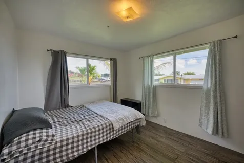 1594 Kaunala Place Hilo HI 96720