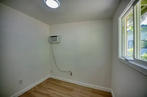 1594 Kaunala Place Hilo HI 96720