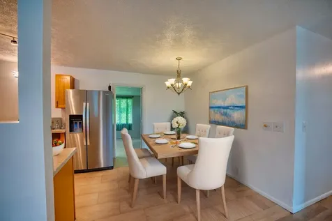 1594 Kaunala Place Hilo HI 96720