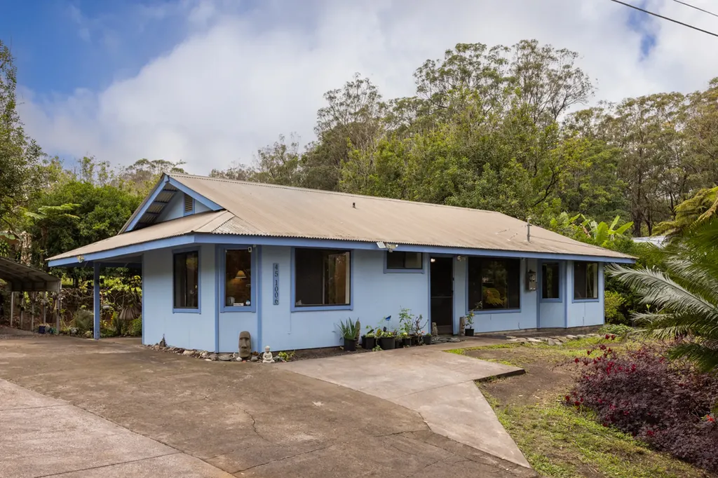 45-1006 Kalehua Road Honokaa HI 96727