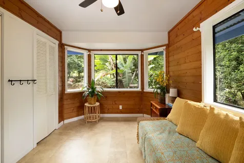 45-1006 Kalehua Road Honokaa HI 96727