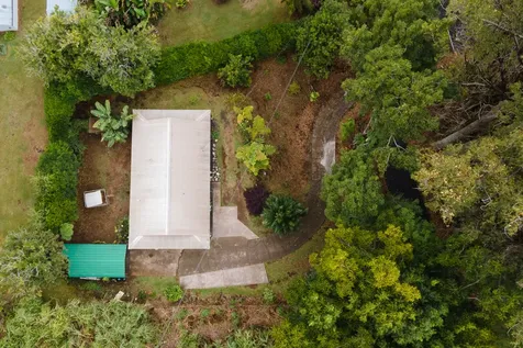 45-1006 Kalehua Road Honokaa HI 96727