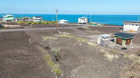 88-1572 Elima Avenue Captain Cook HI 96704