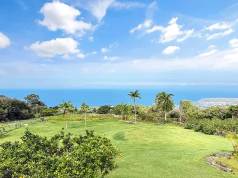 76-5807 Hookahi Street Holualoa HI 96725