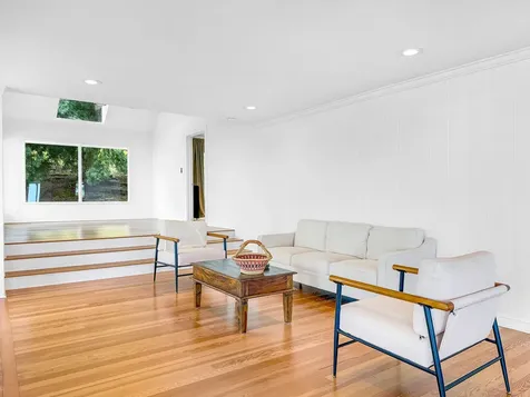 76-5807 Hookahi Street Holualoa HI 96725