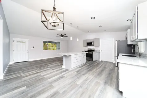 11-3115 Mokuna Street Volcano HI 96785