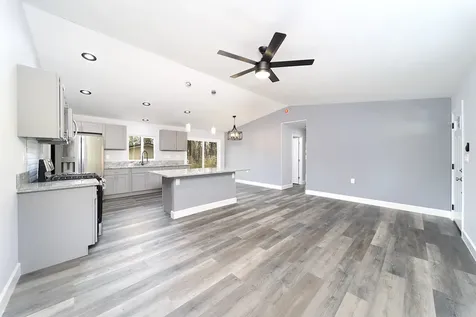 11-3115 Mokuna Street Volcano HI 96785