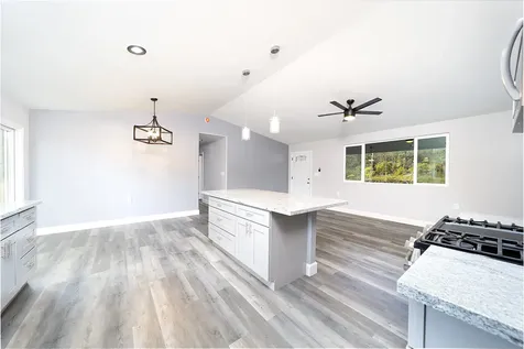 11-3115 Mokuna Street Volcano HI 96785