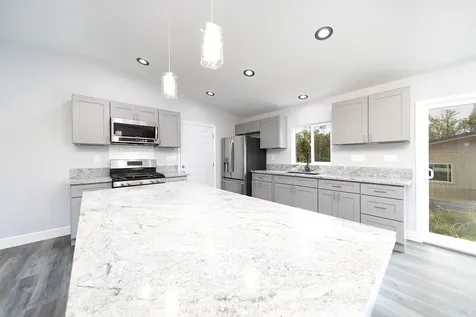 11-3115 Mokuna Street Volcano HI 96785