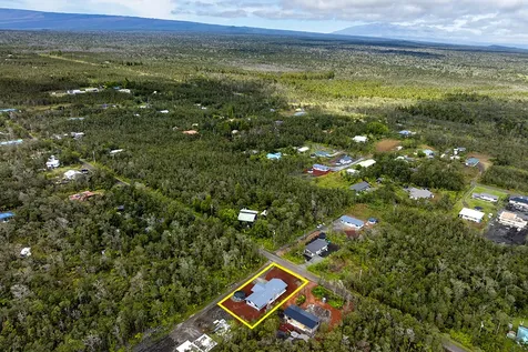 11-3115 Mokuna Street Volcano HI 96785