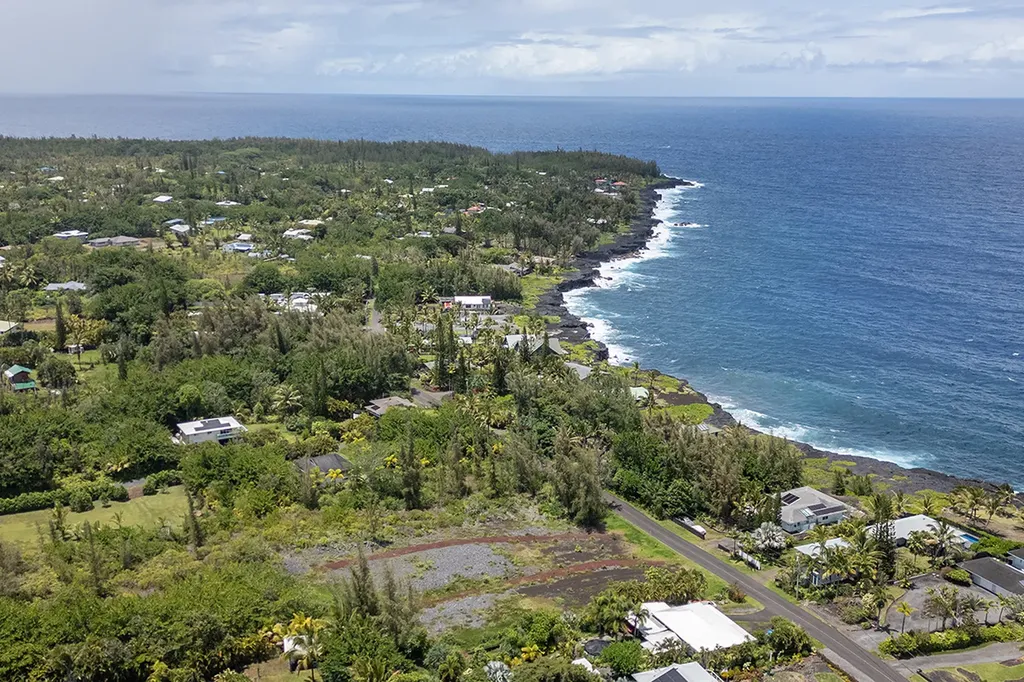 15-916 Paradise Ala Kai Drive Keaau HI 96749