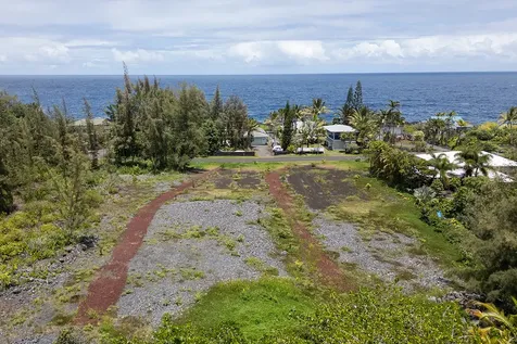 15-916 Paradise Ala Kai Drive Keaau HI 96749