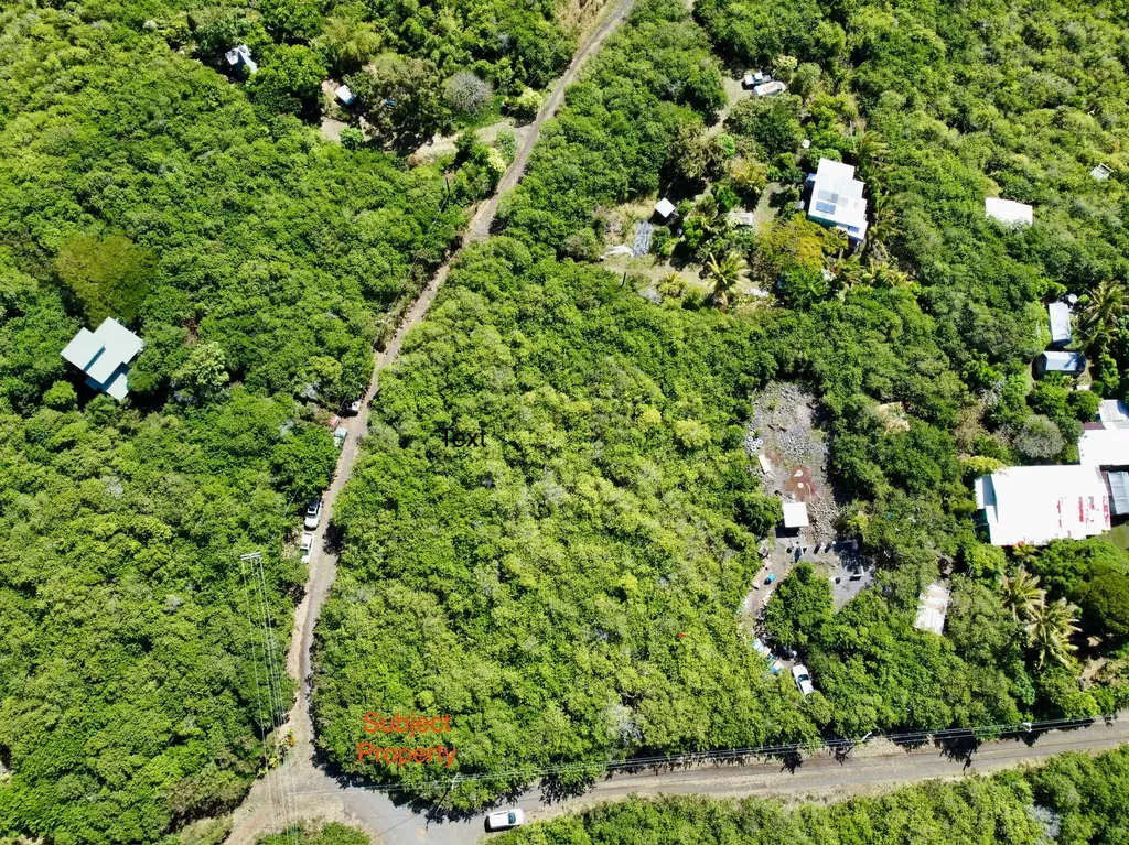 51 Palaoa Road Naalehu HI 96772