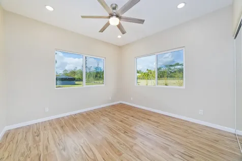 15-1632 15th Avenue Keaau HI 96749