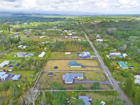 15-1632 15th Avenue Keaau HI 96749