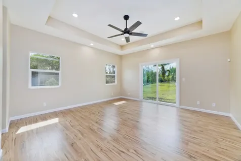 15-1632 15th Avenue Keaau HI 96749