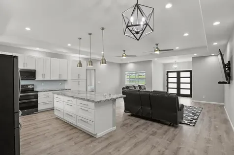 901 Kukuau Street Hilo HI 96720