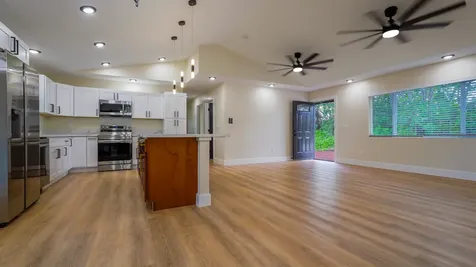 16-2141 Silversword Drive Pahoa HI 96778