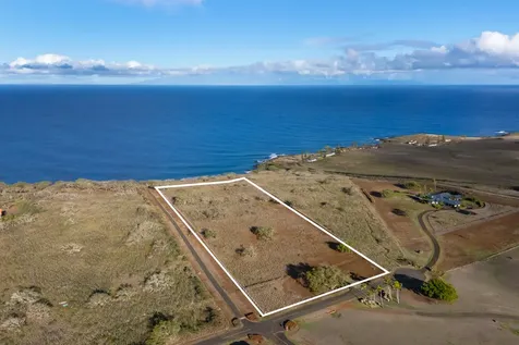 56-2891 Haleakala View Place Hawi HI 96719