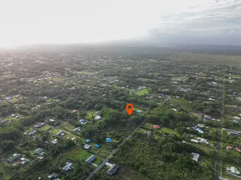 8TH Avenue Keaau HI 96749