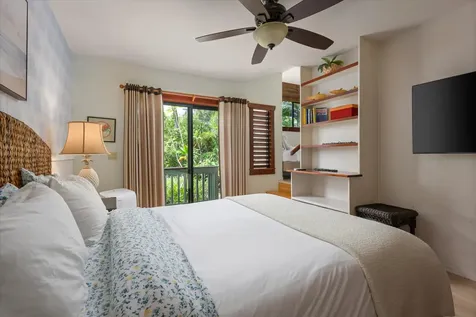 82-6289 Kahauloa Street Captain Cook HI 96704