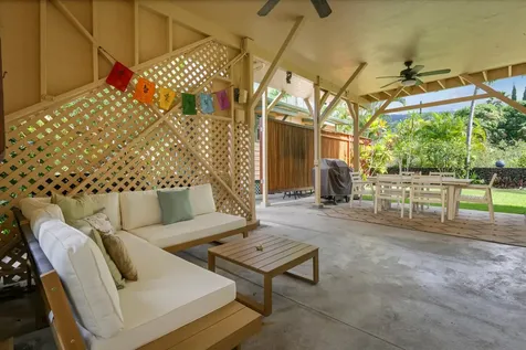 82-6289 Kahauloa Street Captain Cook HI 96704