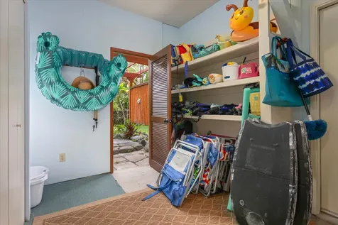 82-6289 Kahauloa Street Captain Cook HI 96704