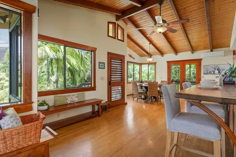 82-6289 Kahauloa Street Captain Cook HI 96704